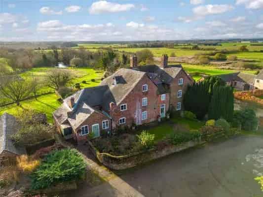 Historic Grade II Listed Farmhouse Dodecote Grange