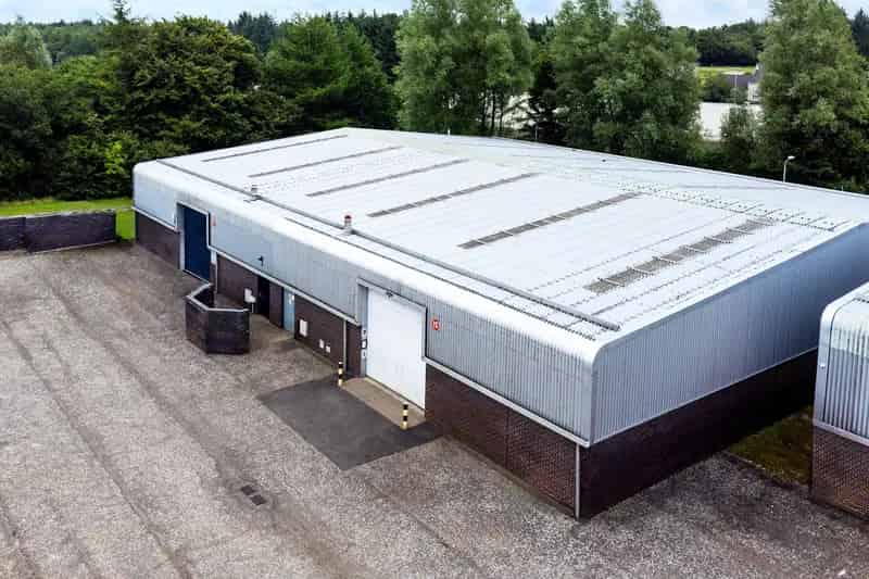 Modern Warehouse in East Kilbride with Offices and Ample Parking