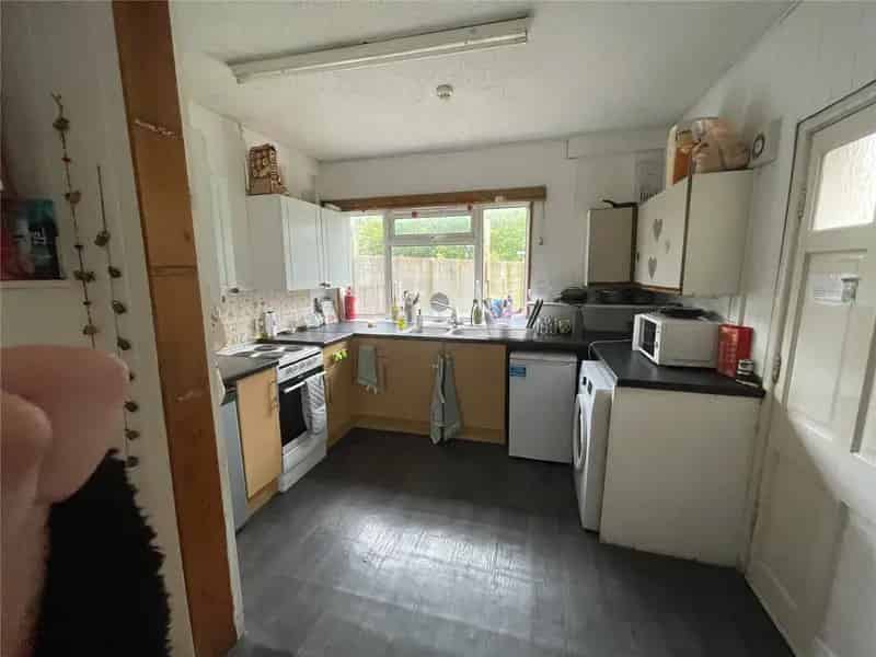 7 Bedroom Terraced House for Sale