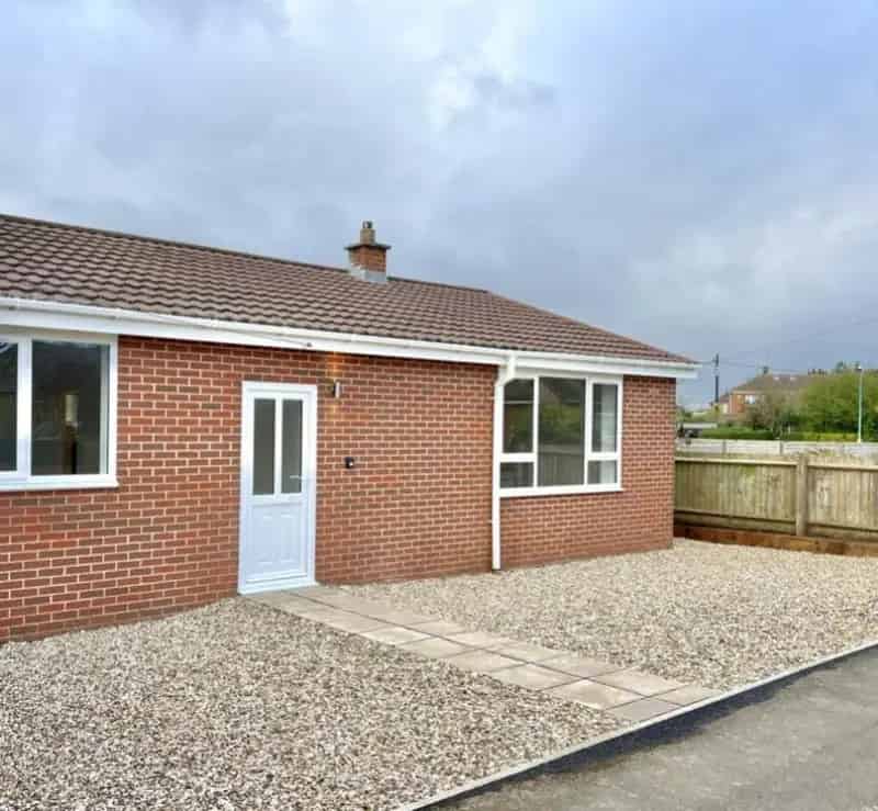 3 Bedroom Bungalow to Rent Innsworth No Deposit Option