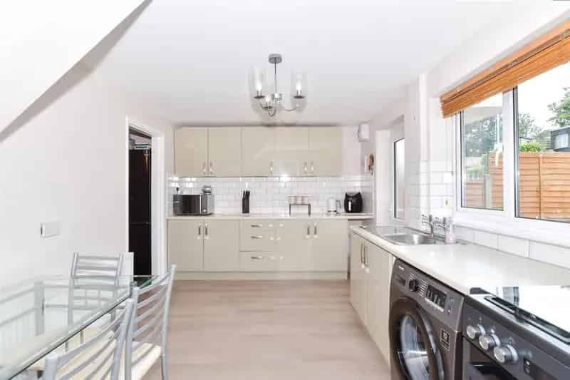 3 Bedroom Terraced House For Sale Chain Free