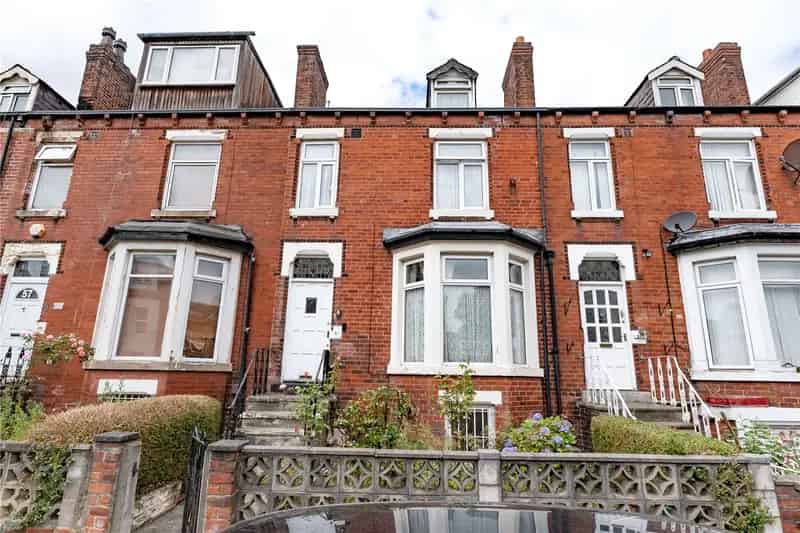 Four Bedroom Terrace House For Sale No Chain