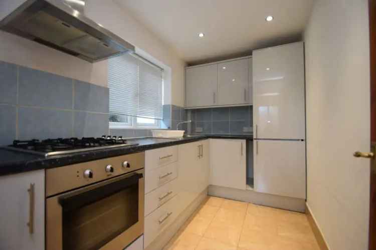 2 Bedroom End Terrace House Southsea Hampshire
