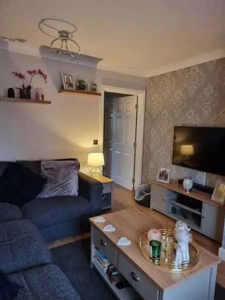 House For Rent in Tandridge, England