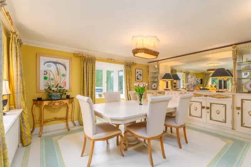 Four Bedroom Family Home in Burnham-On-Crouch