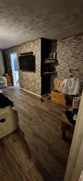 Large 2 Bedroom Semi-Detached House with Gardens