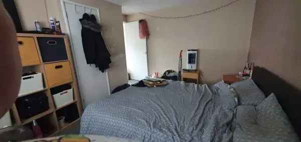 House For Rent in Dover, England