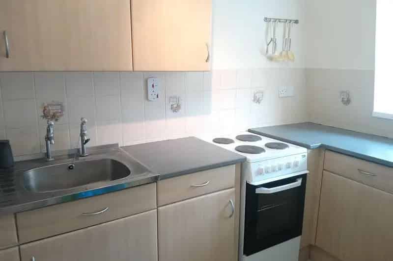 Flat For Rent , Swindon, England