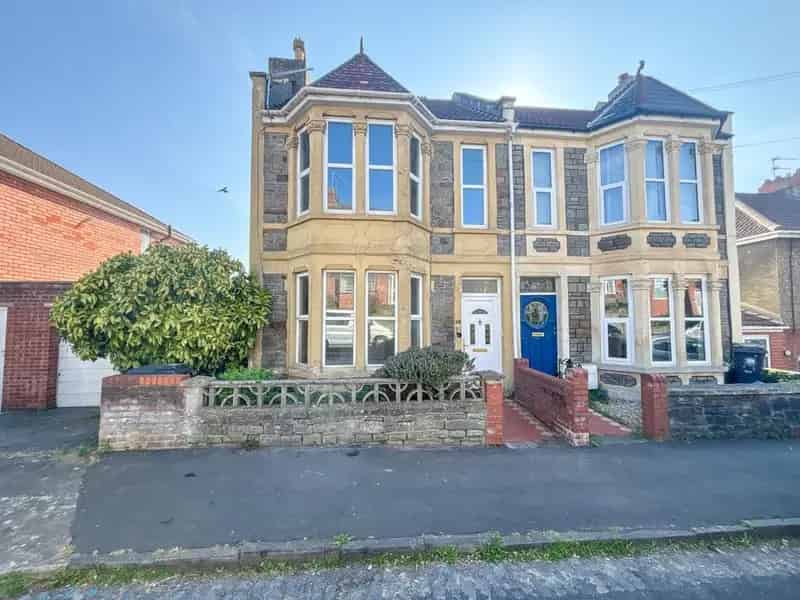 3 Bedroom House for Sale