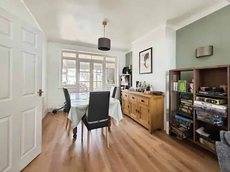 3 Bedroom Mid Terrace House for Sale London E15