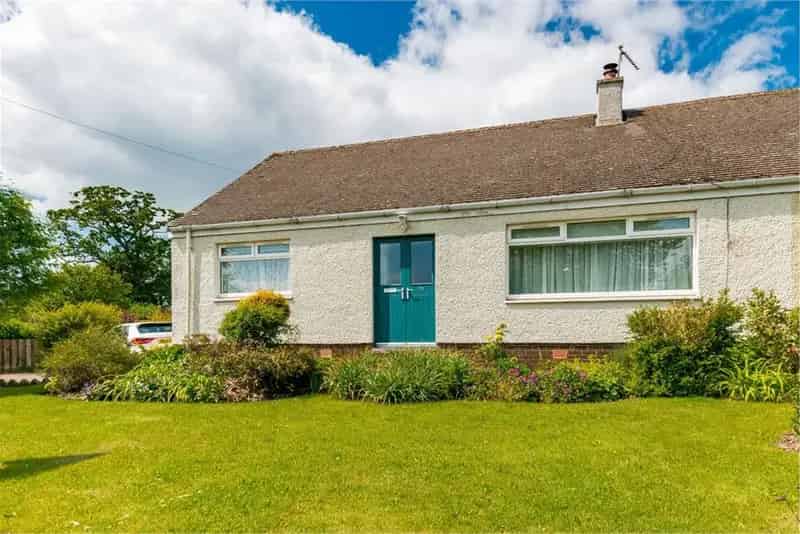 2 Bed Semi-Detached Bungalow Humbie Near Edinburgh
