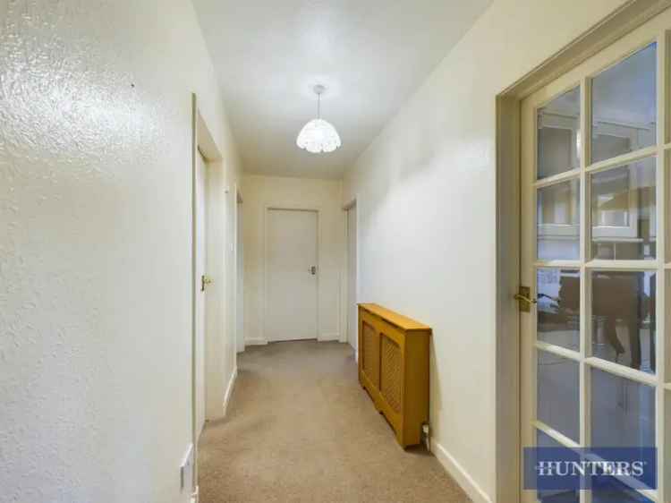 2 Bedroom Flat for Sale in Scarborough Stepney