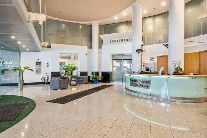 2 Bed Flat for Sale near Gloucester Road