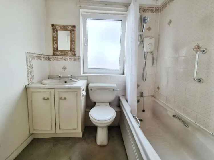 1 Bedroom Flat for Sale Retirement Complex Acomb