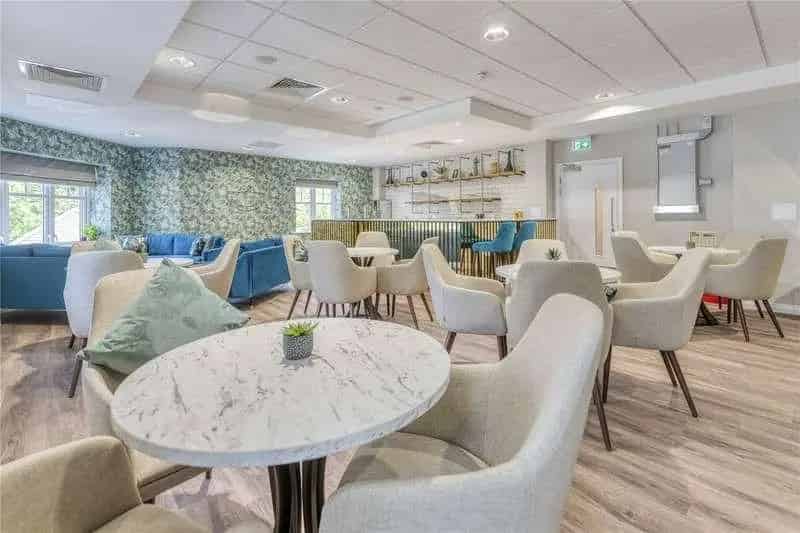 2 Bed Retirement Flat for Sale