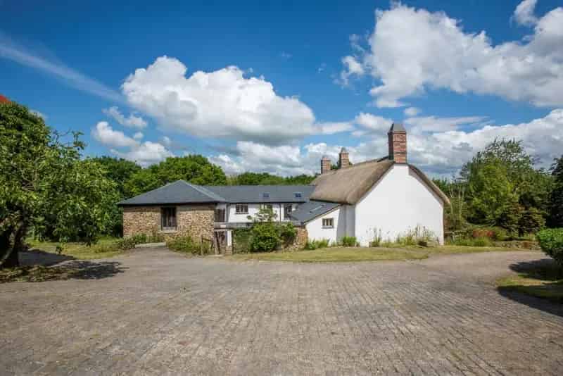 Wooladon Hall 17th Century Grade II Listed Country House Devon