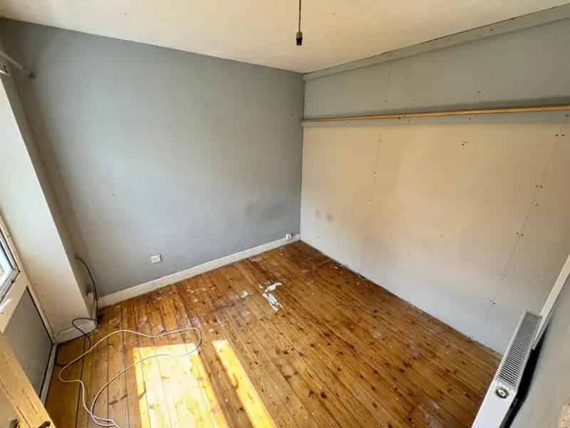 3 Bedroom End Terrace House For Sale