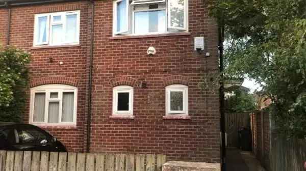 House For Rent in Manchester, England