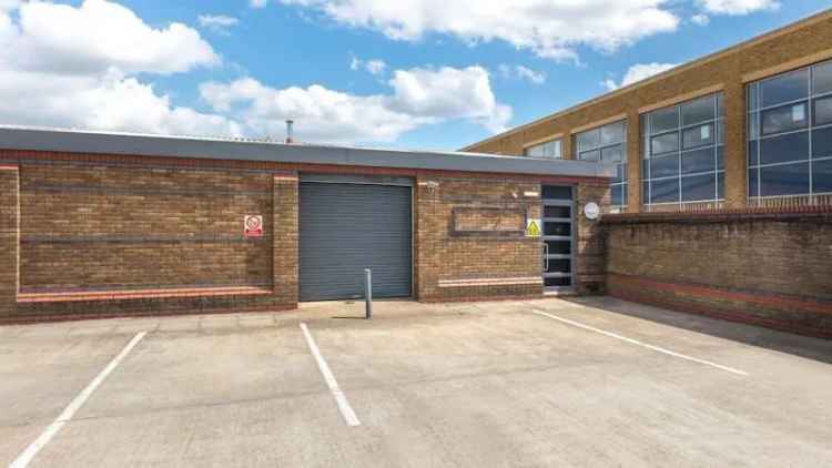 Industrial For Rent in Slough, England