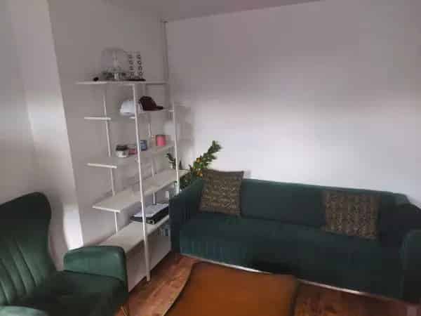 3 Bed Semi Detached House Near Beach and Schools