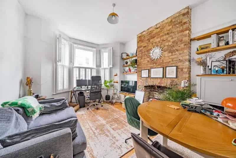 Flat For Sale , London, England