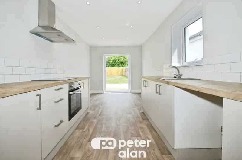 3 Bedroom End Terrace House Canton Pontcanna
