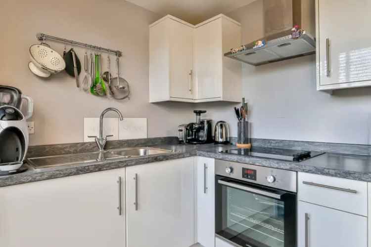 1 Bedroom Top Floor Apartment  Great Views  Annual Income 8000