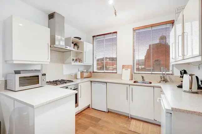 Flat to rent in Sloane Square, Sloane Square SW1W