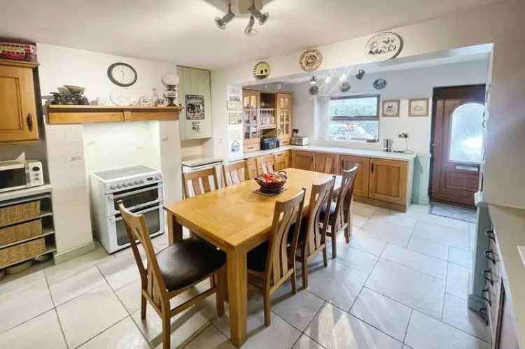 2 Bedroom Mid Terrace House for Sale Hensall North Yorkshire