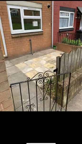 3 Bedroom House Near Dalston  Multi Swap Possible