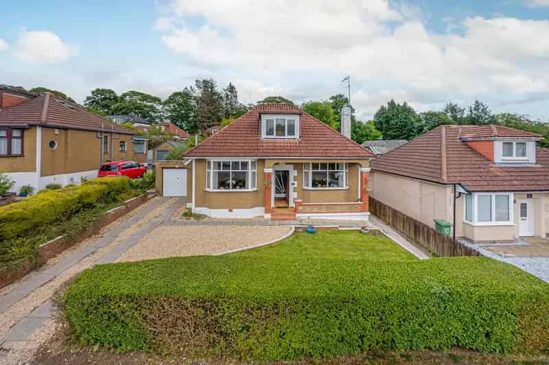 3 Bedroom Detached Dormer Bungalow for Sale