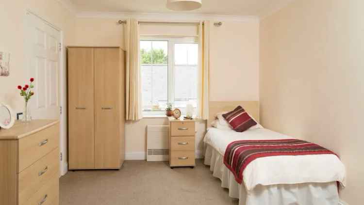 Elizabeth Court Care Home Caterham Dementia Residential Care