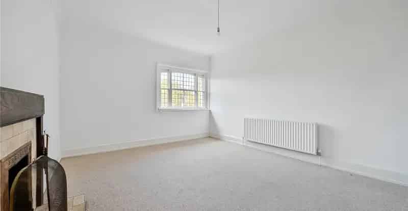 2 bedroom property for sale