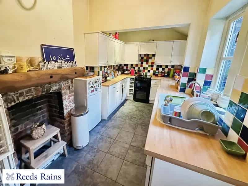 3 Bedroom Mid Terrace House for Sale Near Royal Stoke Hospital
