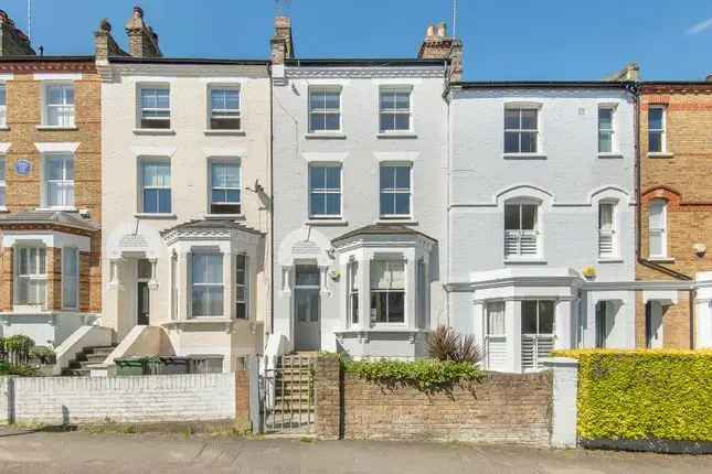 Terraced House for Sale in London SW4 5 Beds 2 Baths