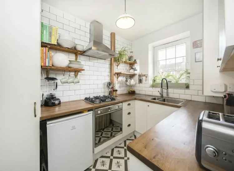 1-Bed Apartment near Broadway Market Hackney