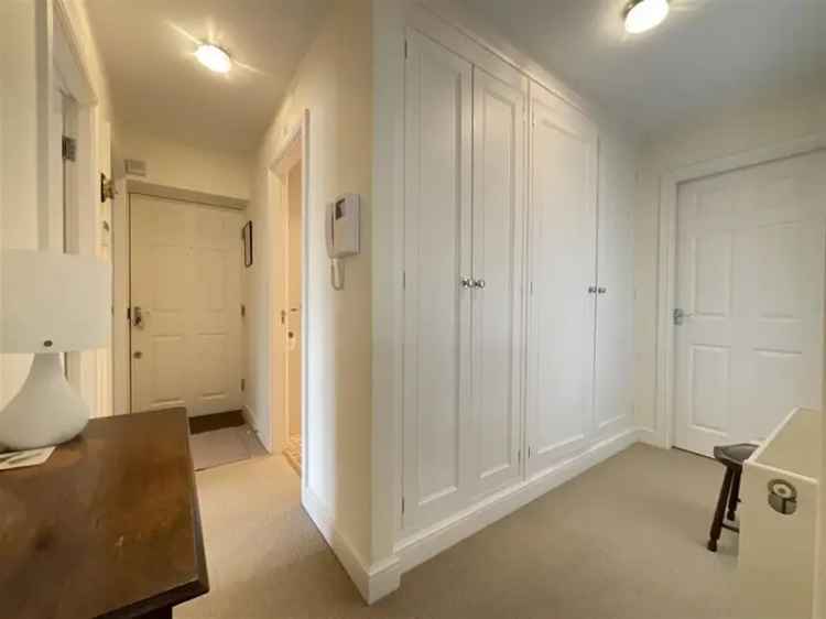 2 Bedroom Flat to Rent Scarborough South Cliff