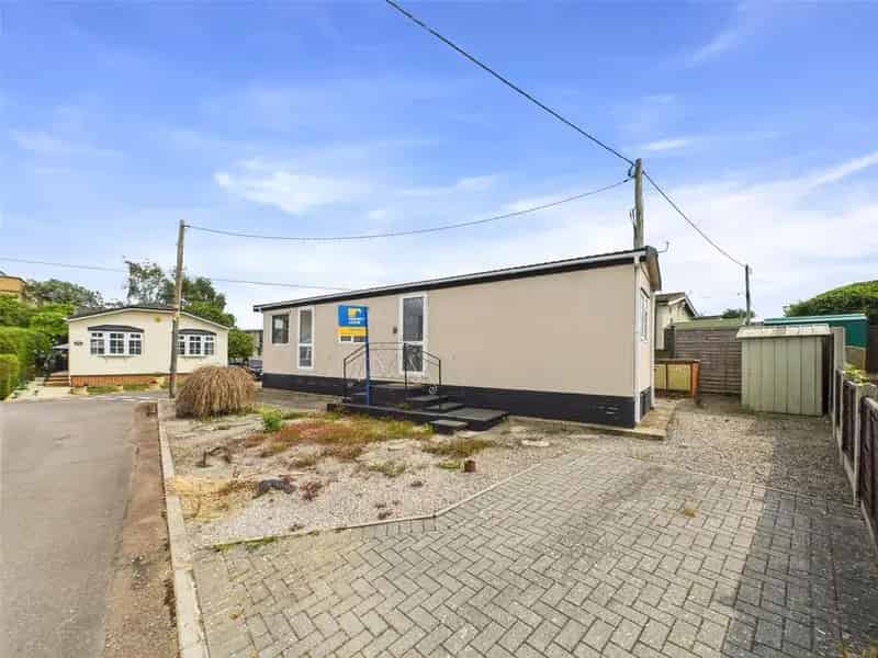 1 Bedroom Detached House for Sale