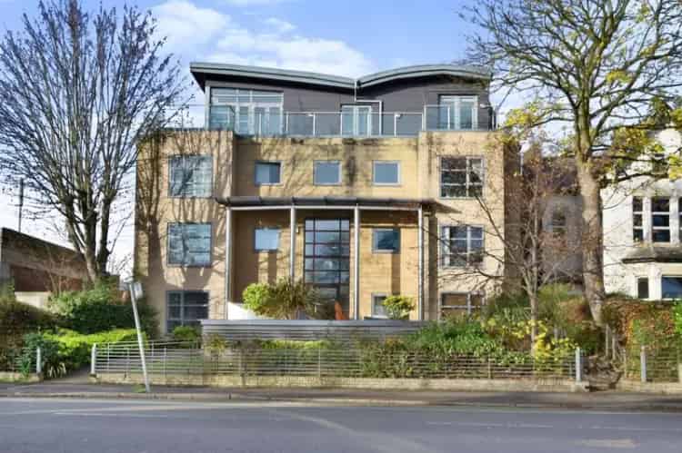 2 Bedroom Flat to Rent Manchester M20 Withington