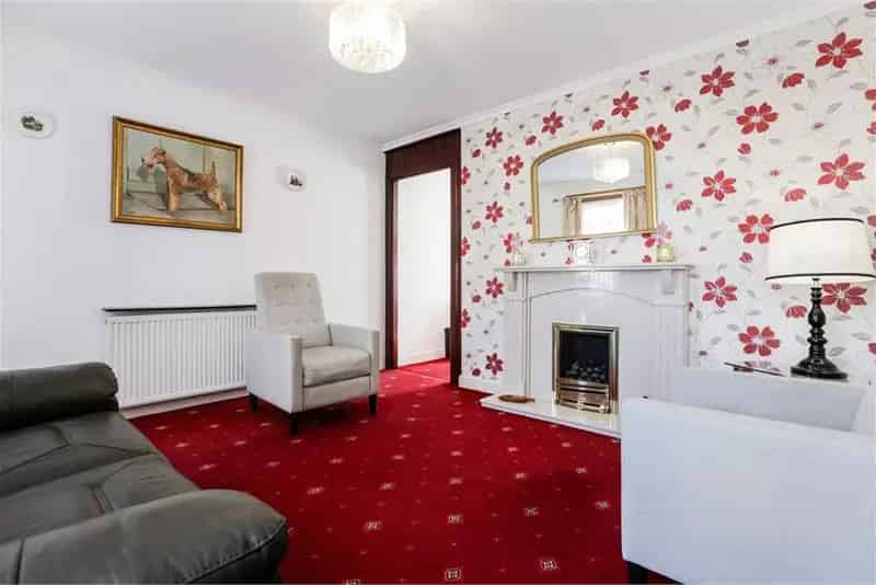 3 Bed Semi-Detached House Broxburn