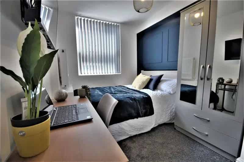 1 Bedroom En-Suite House Share Near Coventry City Centre