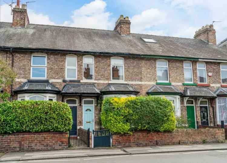 2 bedroom terraced house for sale