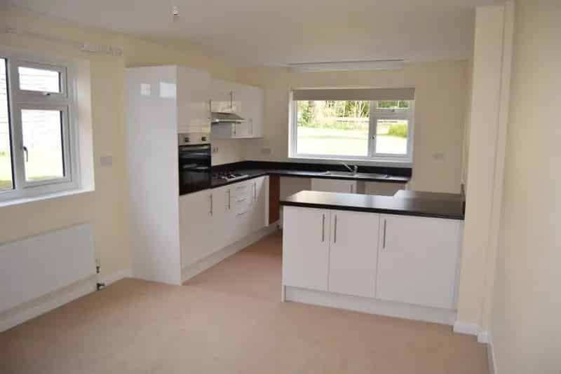 4 bedroom Bungalow
 To Rent