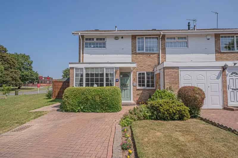 3 Bedroom End Terrace House for Sale Solihull