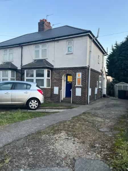 Flat for Rent Crayford Slade Green DA Postcode