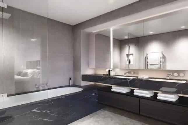 Flat for Sale in Worship Street London EC2A