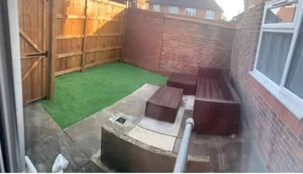 Semi Detached House Double Bedrooms Garden Shower