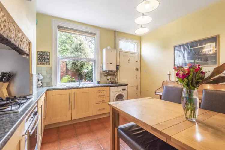 3 Bedroom Terrace House to Rent Chapel Allerton