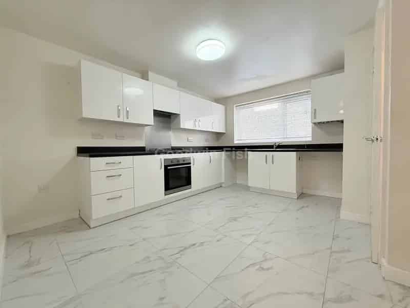 3 Bedroom House to Rent Near Manchester City Centre