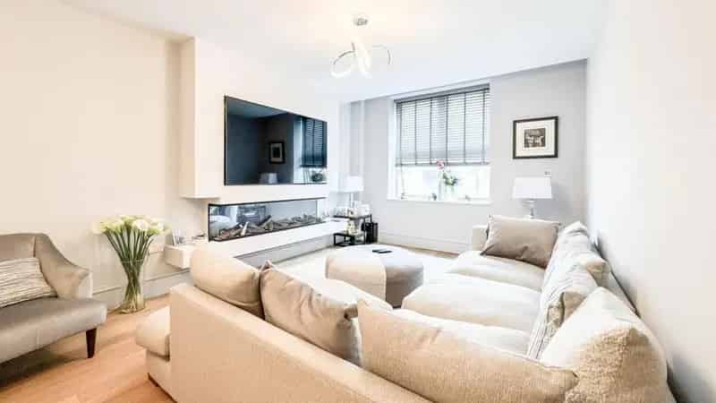 2 Bedroom Apartment for Sale in Factory No 1 Bristol